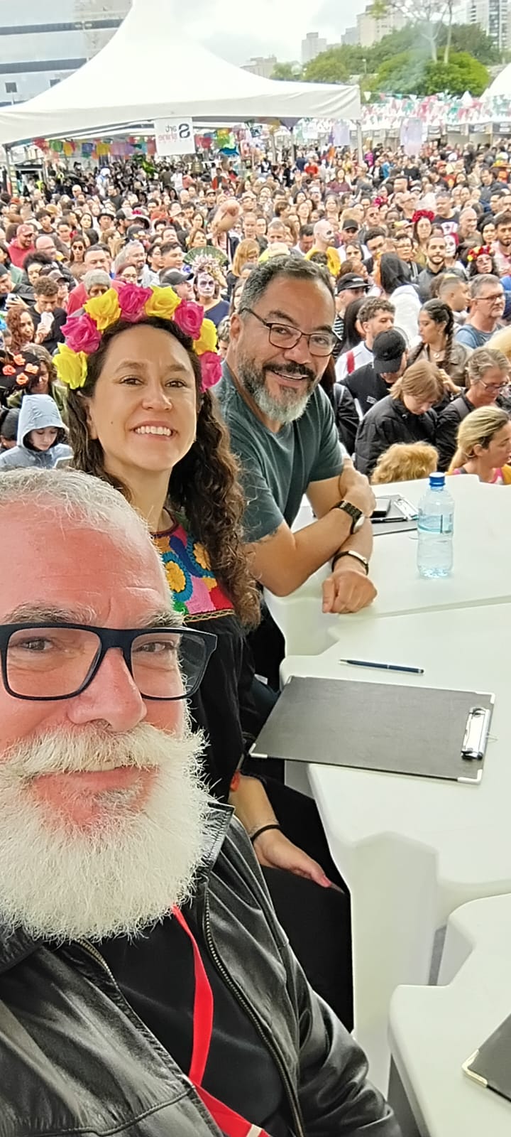 João Carlos Corrêa integra mesa de avaliação diante de grande público em evento ao ar livre