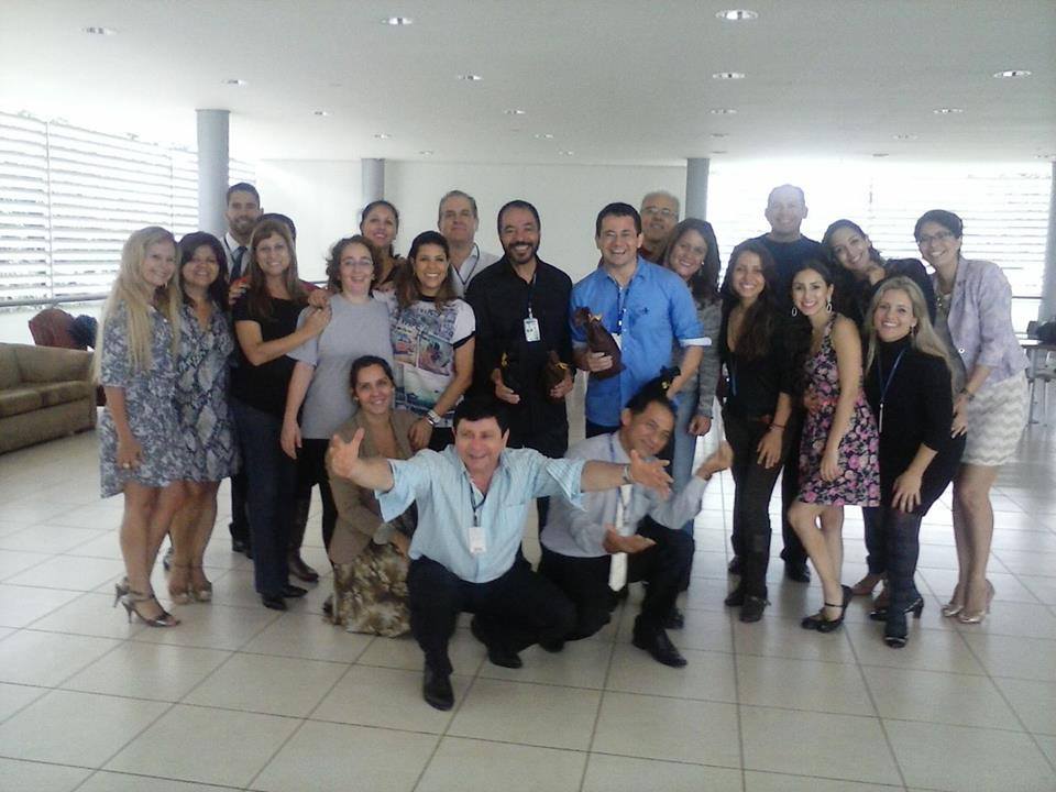 João Carlos Corrêa com colegas do Legislativo reunidos em atividade do programa de Qualidade de Vida no Senado.